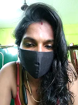 Snapshot of Honey_rosetamil chatting on October 13, 2025, 7:10 am Honey rosetamil online show from October 13, 2025, 7:10 am