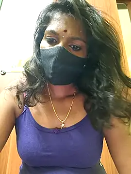 Snapshot of Honey_rosetamil chatting on March 16, 2026, 7:27 pm Honey rosetamil online show from March 16, 2026, 7:27 pm