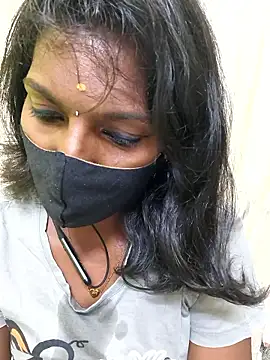 Snapshot of Honey_rosetamil chatting on May 23, 2026, 7:46 pm Honey rosetamil online show from May 23, 2026, 7:46 pm