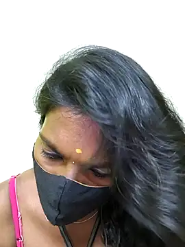 Snapshot of Honey_rosetamil chatting on April 7, 2026, 6:21 pm Honey rosetamil online show from April 7, 2026, 6:21 pm