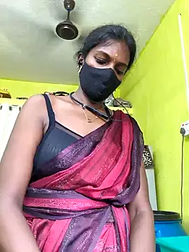 Snapshot of Honey_rosetamil chatting on May 11, 2026, 4:03 am Honey rosetamil online show from May 11, 2026, 4:03 am
