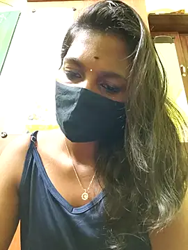 Snapshot of Honey_rosetamil chatting on February 17, 2026, 9:56 pm Honey rosetamil online show from February 17, 2026, 9:56 pm