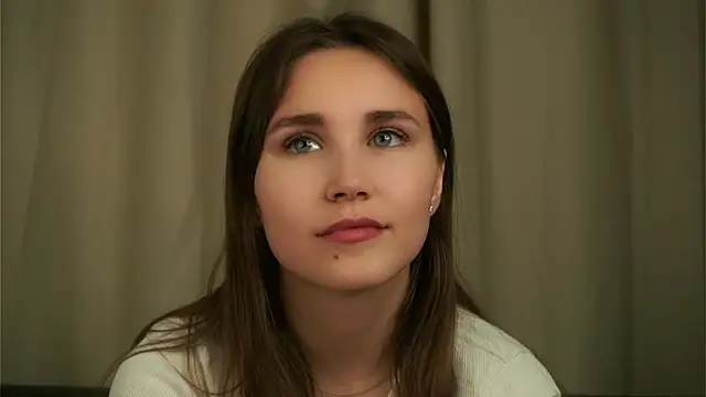 EthalFlowers online show from October 28, 2025, 1:50 am