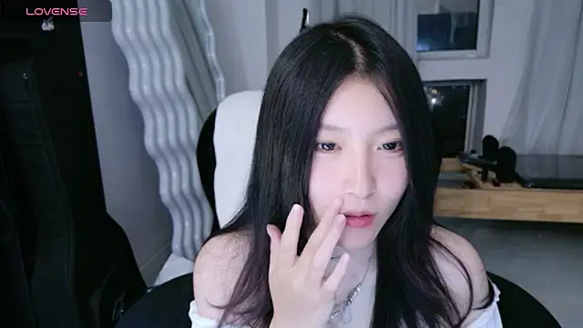 rainybb online show from September 8, 2025, 3:00 pm