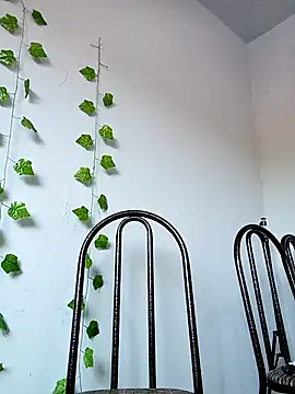 Snapshot of indiazinhabella27 chatting on November 30, 2025, 9:32 am indiazinhabella27 online show from November 30, 2025, 9:32 am