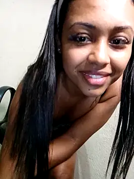 Snapshot of indiazinhabella27 chatting on October 3, 2025, 1:42 am indiazinhabella27 online show from October 3, 2025, 1:42 am