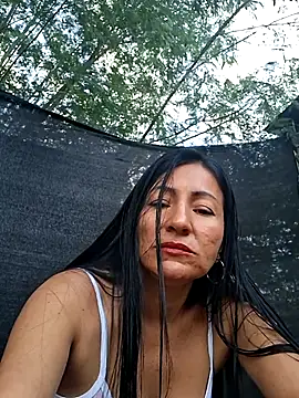 Snapshot of maturexxxnaughty chatting on December 4, 2025, 11:20 am maturexxxnaughty online show from December 4, 2025, 11:20 am