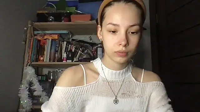 Yuna5343 online show from January 9, 2026, 9:00 pm