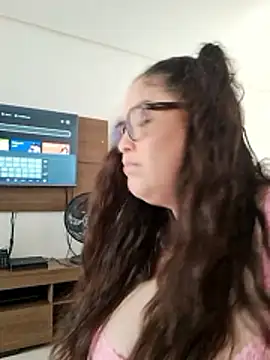 valkiriabbw online show from March 18, 2026, 1:24 pm