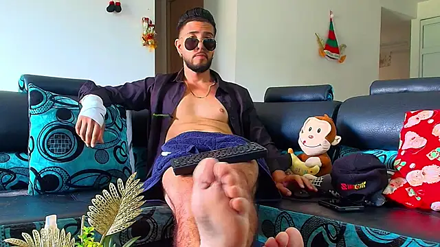 Snapshot of DaveSoldier chatting on December 17, 2025, 3:28 pm DaveSoldier online show from December 17, 2025, 3:28 pm