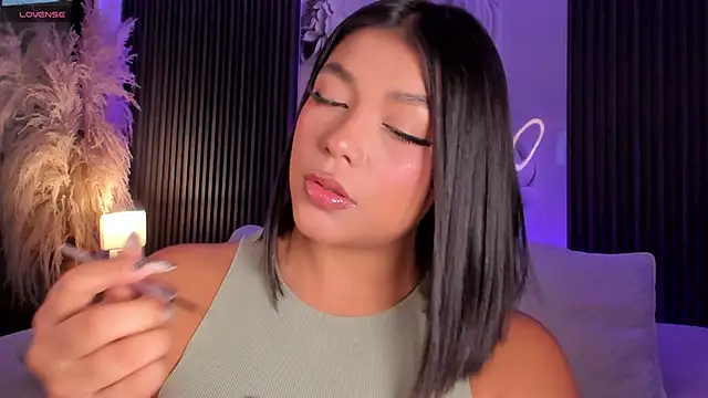 ShaniaDaniels online show from March 4, 2026, 10:50 pm