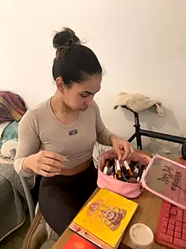 Snapshot of jessens144 chatting on September 9, 2025, 3:21 pm jessens144 online show from September 9, 2025, 3:21 pm