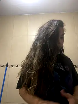 Snapshot of jessens144 chatting on December 2, 2025, 3:41 am jessens144 online show from December 2, 2025, 3:41 am