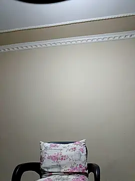 Snapshot of Arora07 chatting on September 26, 2025, 11:44 pm Arora07 online show from September 26, 2025, 11:44 pm