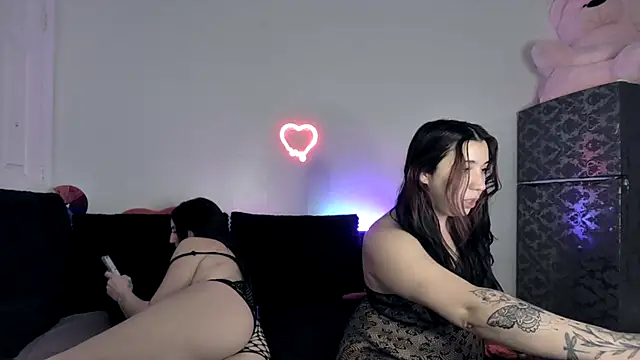 Snapshot of nina_lovez chatting on November 22, 2025, 4:22 am nina lovez online show from November 22, 2025, 4:22 am