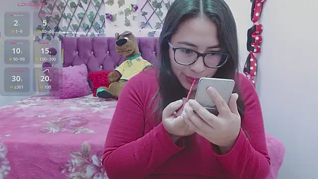 Estrella  sex online show from September 9, 2025, 8:29 pm