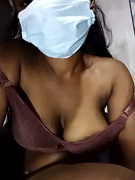 MickMicky online show from September 25, 2025, 12:38 am