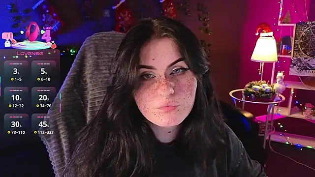 Snapshot of Dark_Shine chatting on December 4, 2025, 4:06 pm Dark Shine online show from December 4, 2025, 4:06 pm