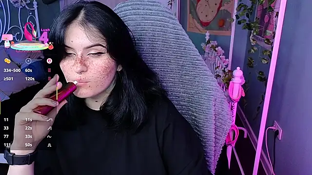 Snapshot of Dark_Shine chatting on September 18, 2025, 10:40 am Dark Shine online show from September 18, 2025, 10:40 am