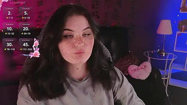 Snapshot of Dark_Shine chatting on January 13, 2026, 8:13 pm Dark Shine online show from January 13, 2026, 8:13 pm