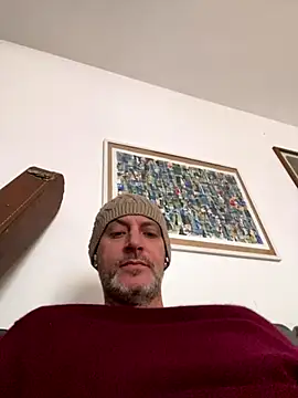 Maurinho3005 online show from November 6, 2025, 7:45 am