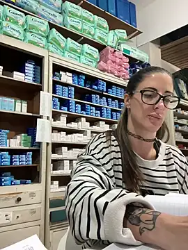 ferchule7 online show from November 13, 2025, 5:28 pm