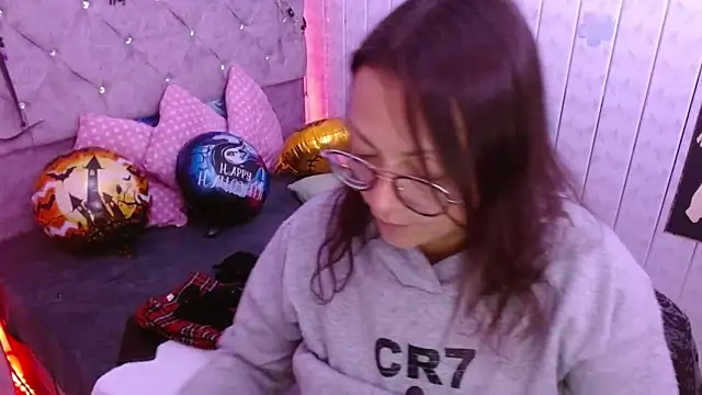 Snapshot of Susanahotsexxx chatting on October 21, 2025, 2:00 am Susanahotsexxx online show from October 21, 2025, 2:00 am