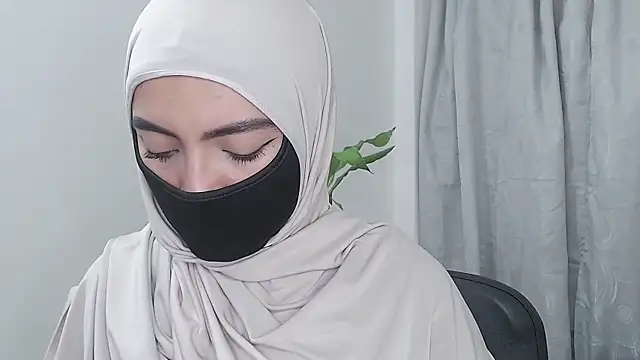 jade nassar online show from February 23, 2026, 8:20 pm