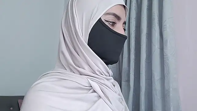 jade nassar online show from November 29, 2025, 2:55 am