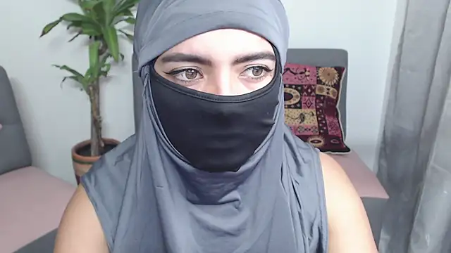 Snapshot of jade_nassar chatting on October 9, 2025, 11:38 pm jade nassar online show from October 9, 2025, 11:38 pm