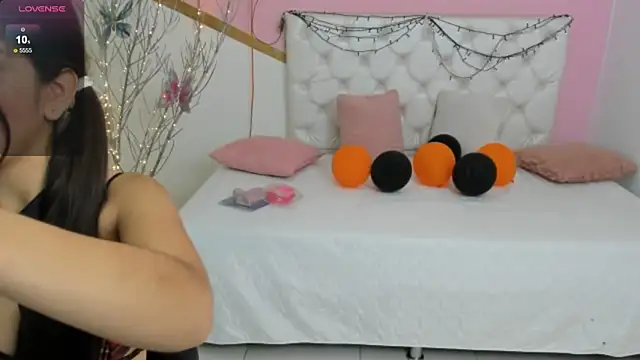 sofi san online show from November 7, 2025, 2:10 pm