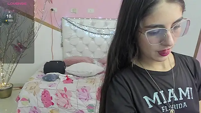 sofi san online show from December 2, 2025, 2:08 pm