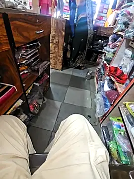 Snapshot of indianhotwife639 chatting on September 28, 2025, 4:41 am indianhotwife639 online show from September 28, 2025, 4:41 am