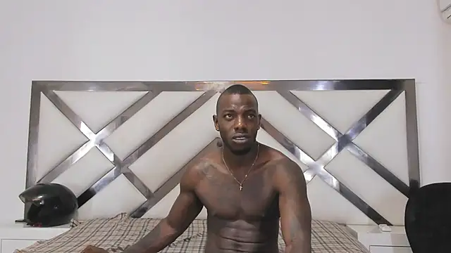 Snapshot of LadyandMaverick chatting on November 13, 2025, 6:50 am LadyandMaverick online show from November 13, 2025, 6:50 am