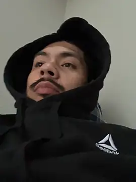 Snapshot of Bbrn69official chatting on December 21, 2025, 10:32 pm Bbrn69official online show from December 21, 2025, 10:32 pm