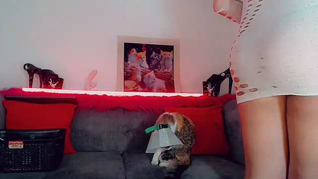 Snapshot of vicky_gill chatting on October 8, 2025, 3:46 pm vicky gill online show from October 8, 2025, 3:46 pm