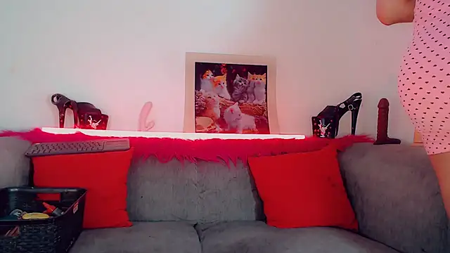 Snapshot of vicky_gill chatting on October 9, 2025, 3:56 pm vicky gill online show from October 9, 2025, 3:56 pm