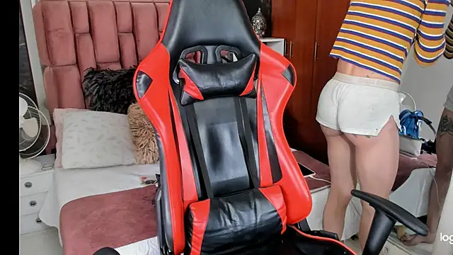 sara slut21 online show from February 11, 2025, 8:42 pm