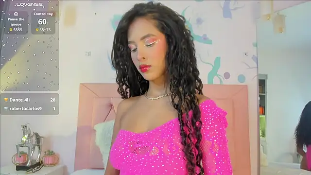 Snapshot of NoahPerez chatting on October 26, 2025, 3:45 pm NoahPerez online show from October 26, 2025, 3:45 pm