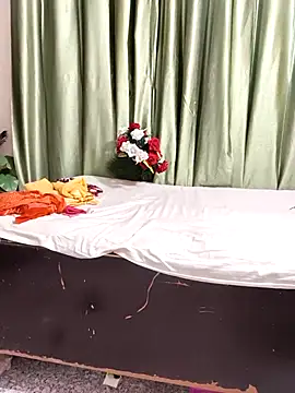 Snapshot of Shalu_G chatting on May 19, 2026, 3:13 am Shalu G online show from May 19, 2026, 3:13 am