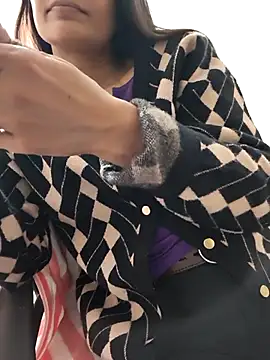 Snapshot of Shalu_G chatting on November 14, 2025, 11:36 am Shalu G online show from November 14, 2025, 11:36 am