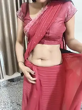 Snapshot of Shalu_G chatting on December 16, 2025, 3:33 am Shalu G online show from December 16, 2025, 3:33 am