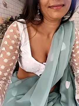 Shalu G online show from June 18, 2026, 9:14 am