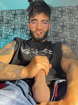 King Draven3 online show from March 3, 2026, 7:32 pm