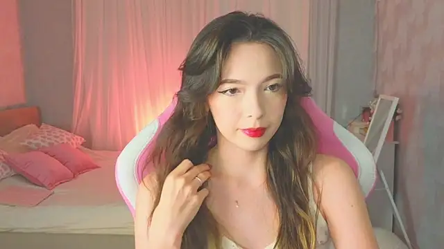 yuna sunshy online show from October 22, 2025, 11:25 pm