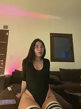 Snapshot of Mai_lesandro chatting on May 30, 2026, 4:41 am Mai lesandro online show from May 30, 2026, 4:41 am