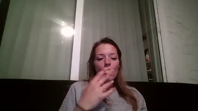 LaylaRainVIP online show from September 14, 2025, 5:41 am