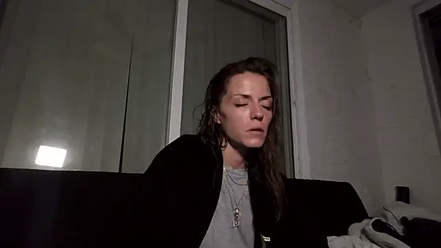 LaylaRainVIP online show from September 12, 2025, 8:25 am