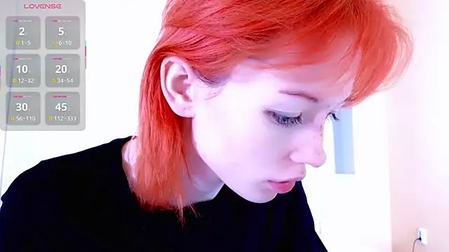 Snapshot of Kiara_Dream chatting on May 28, 2026, 10:26 pm Kiara Dream online show from May 28, 2026, 10:26 pm