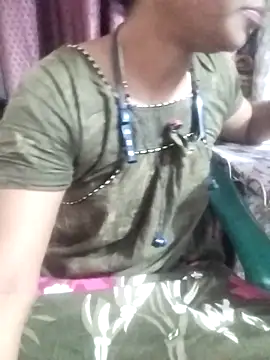 Snapshot of Varsha21 chatting on February 26, 2026, 8:25 am Varsha21 online show from February 26, 2026, 8:25 am